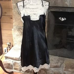 Cinema Etoile nightie